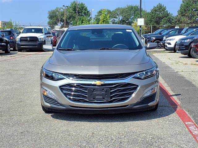 2025 Chevrolet Malibu 1LT photo 22