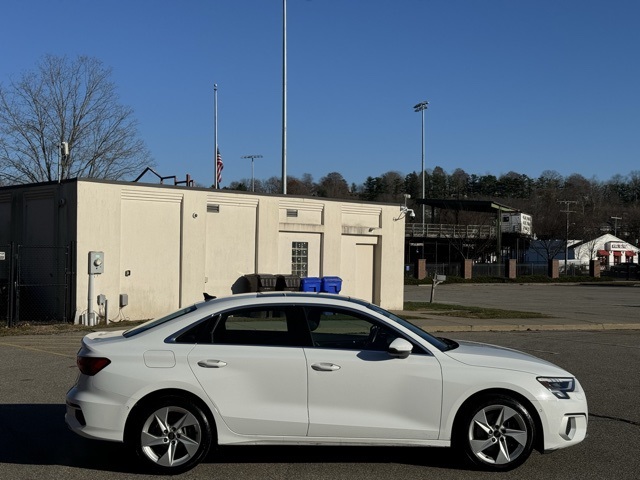 2024 Audi A3 Premium photo 4