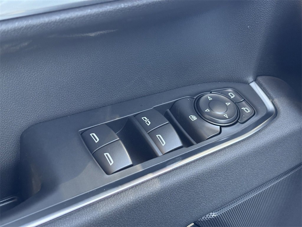 2026 Chevrolet Silverado 1500 RST photo 10