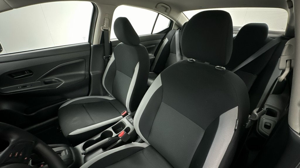 2025 Nissan Versa S photo 9