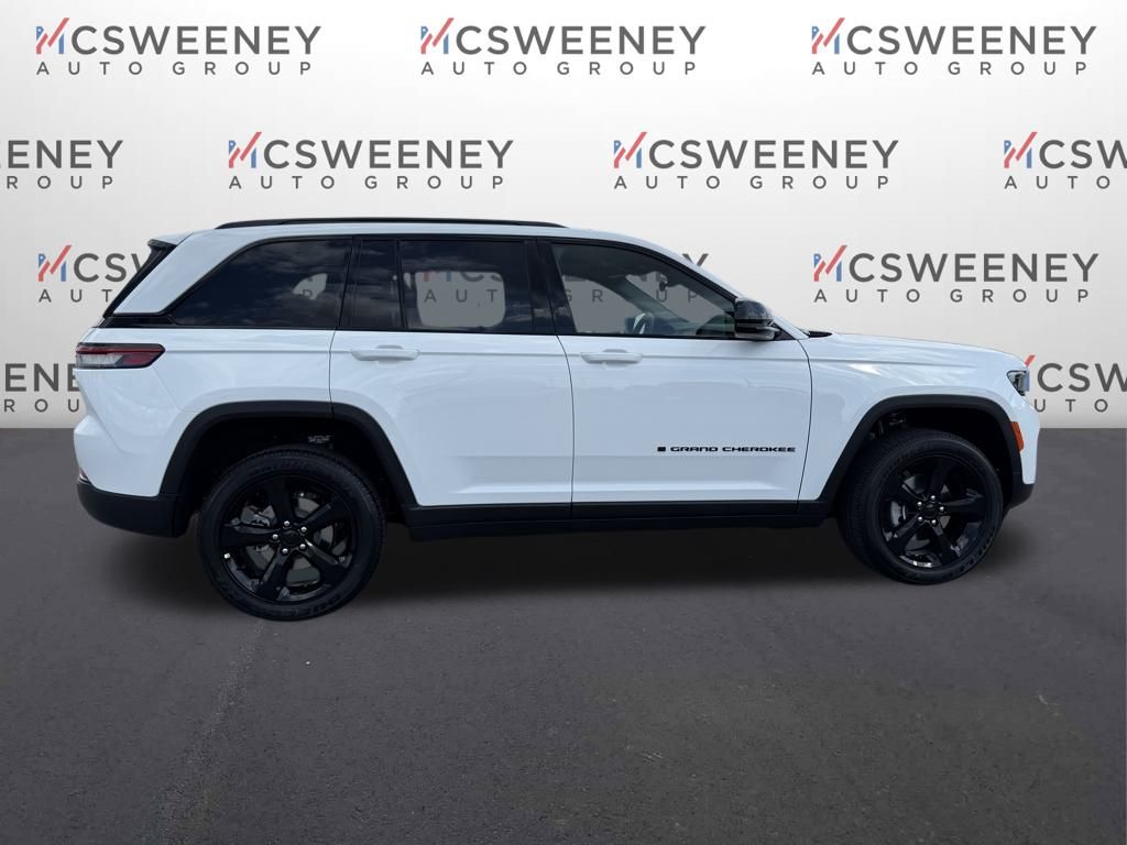 2025 Jeep Grand Cherokee Altitude X photo 6