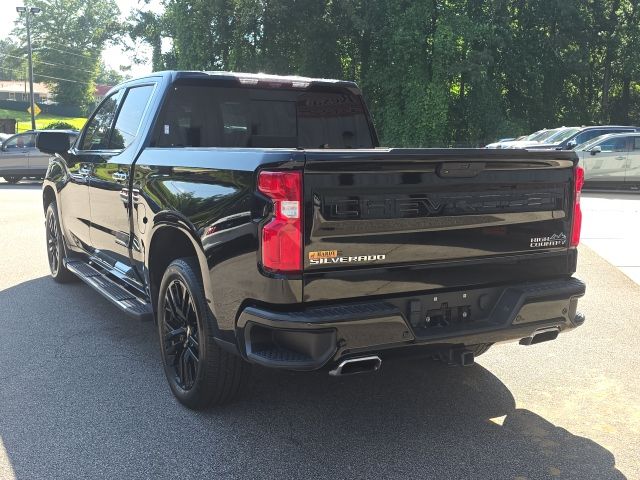 2021 Chevrolet Silverado 1500 High Country photo 3
