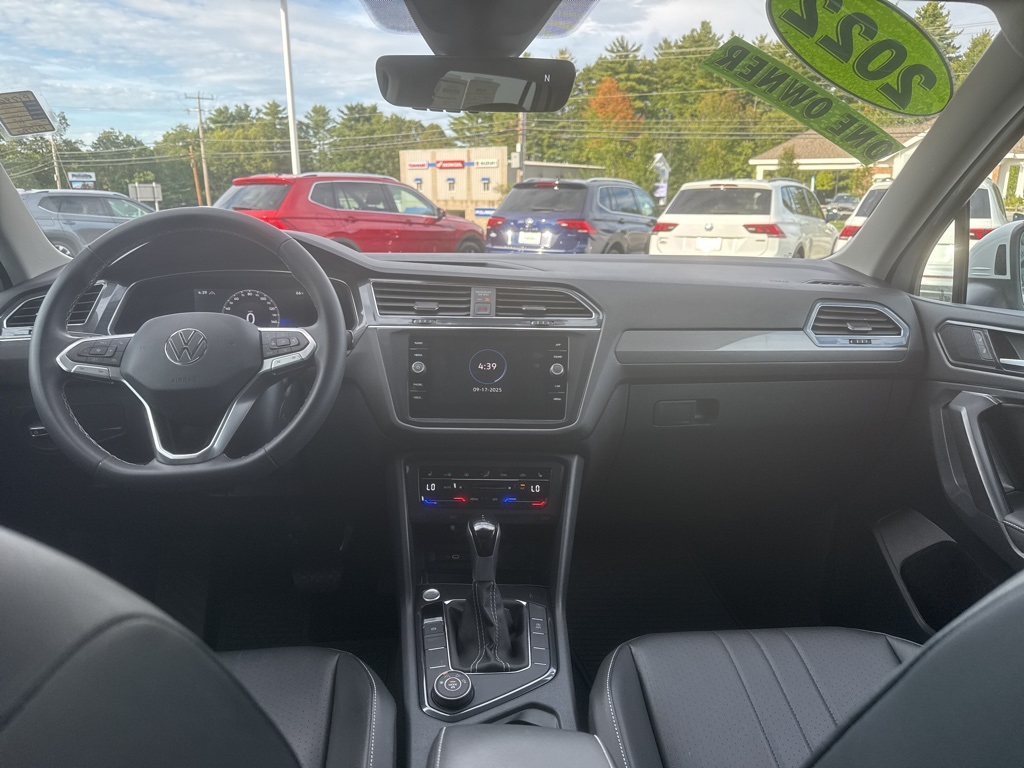 2022 Volkswagen Tiguan SE photo 22