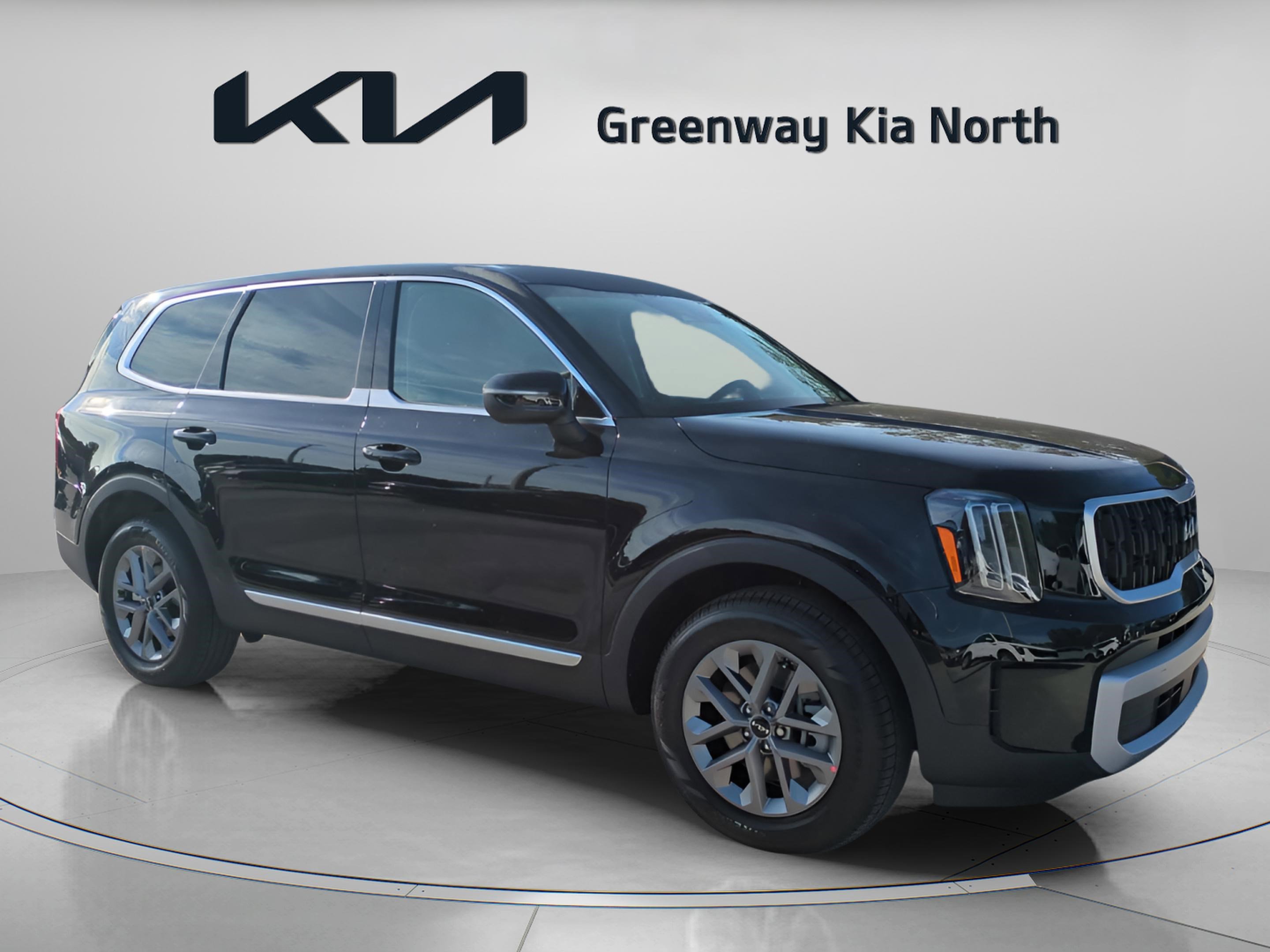 2025 Kia Telluride LX's photo