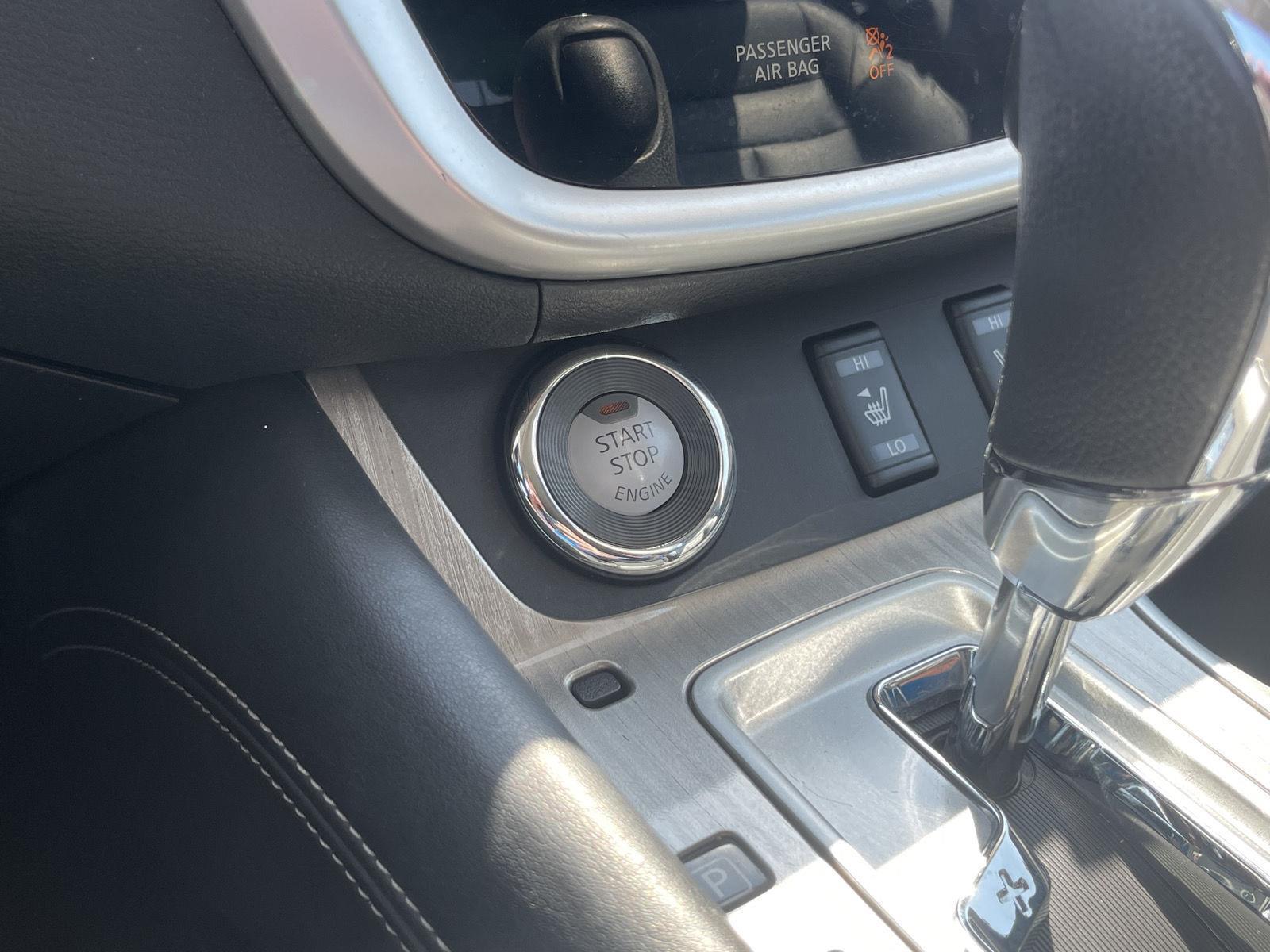 2016 Nissan Murano SL photo 28