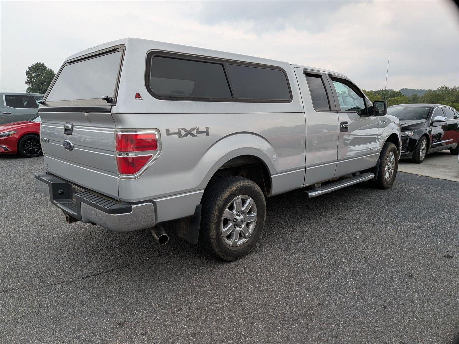 2013 Ford F-150 XLT photo 5