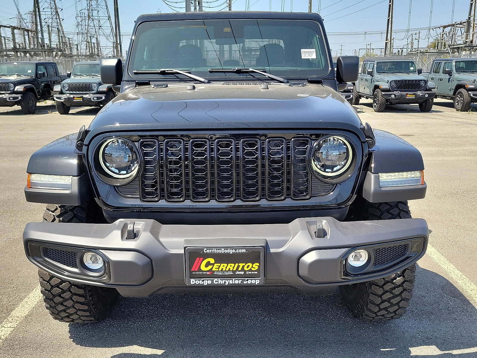 2025 Jeep Gladiator Willys photo 13