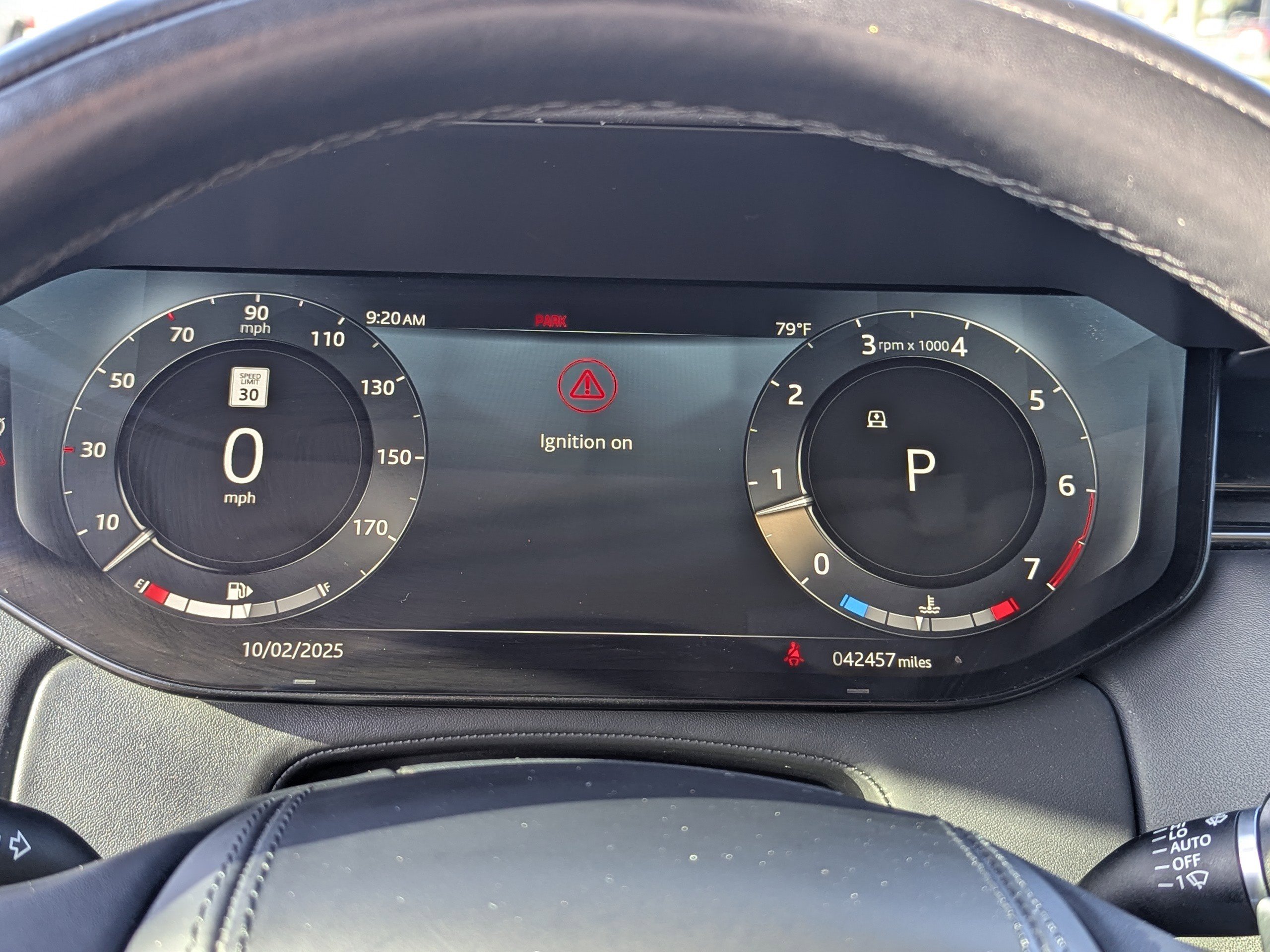 2023 Land Rover Range Rover SE photo 39