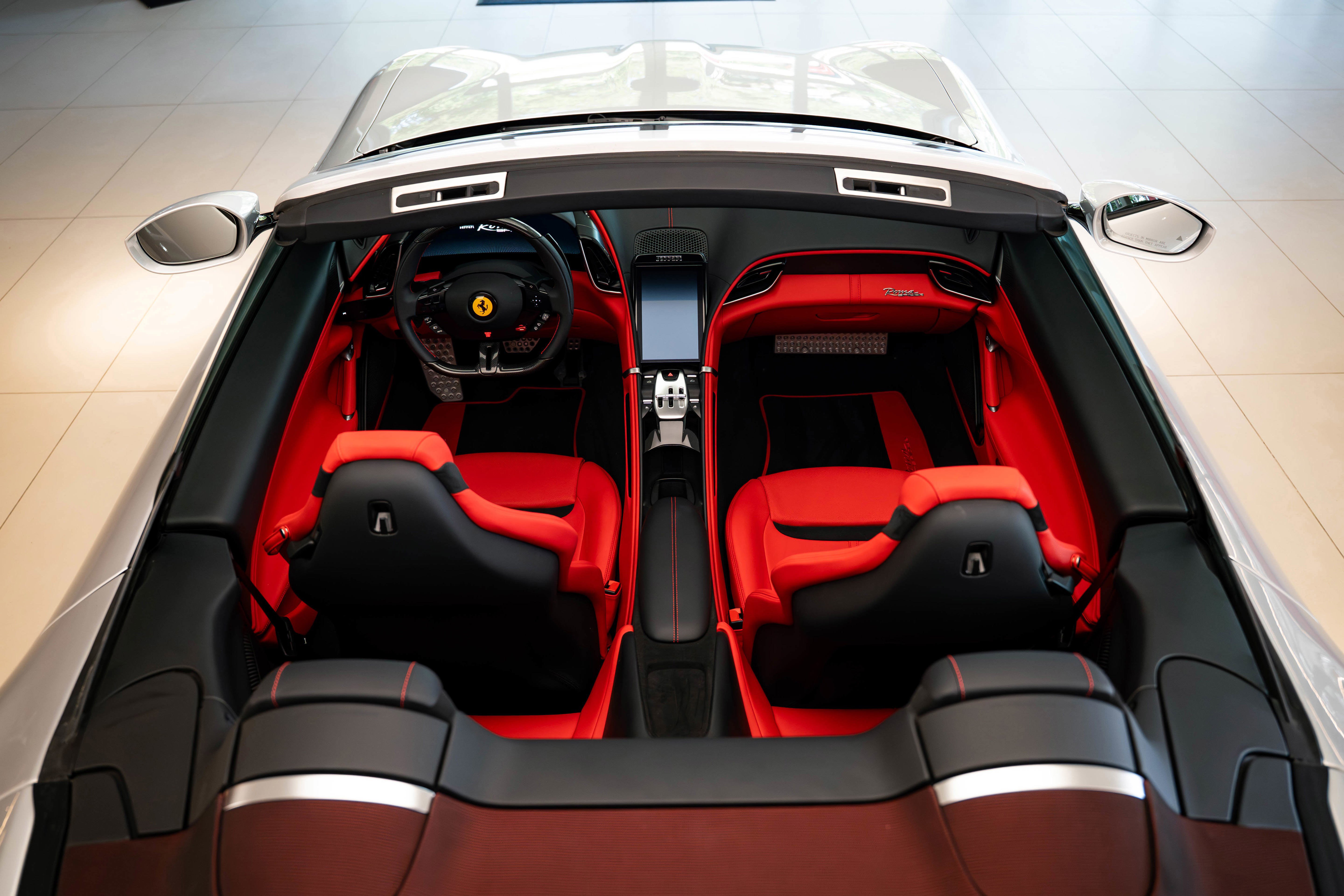 2024 Ferrari Roma Spider photo 16