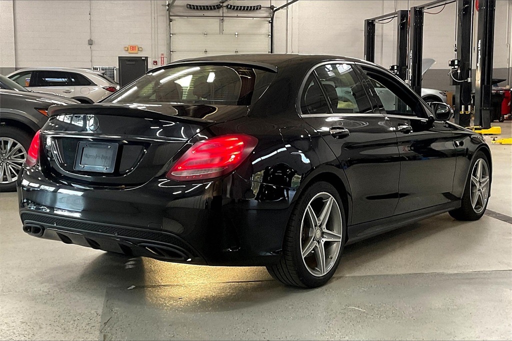 2015 Mercedes Benz C 400 4MATIC photo 11