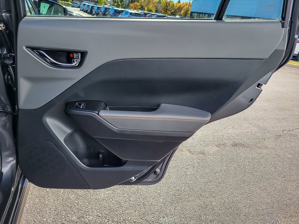 2025 SUBARU CROSSTREK - Image 19
