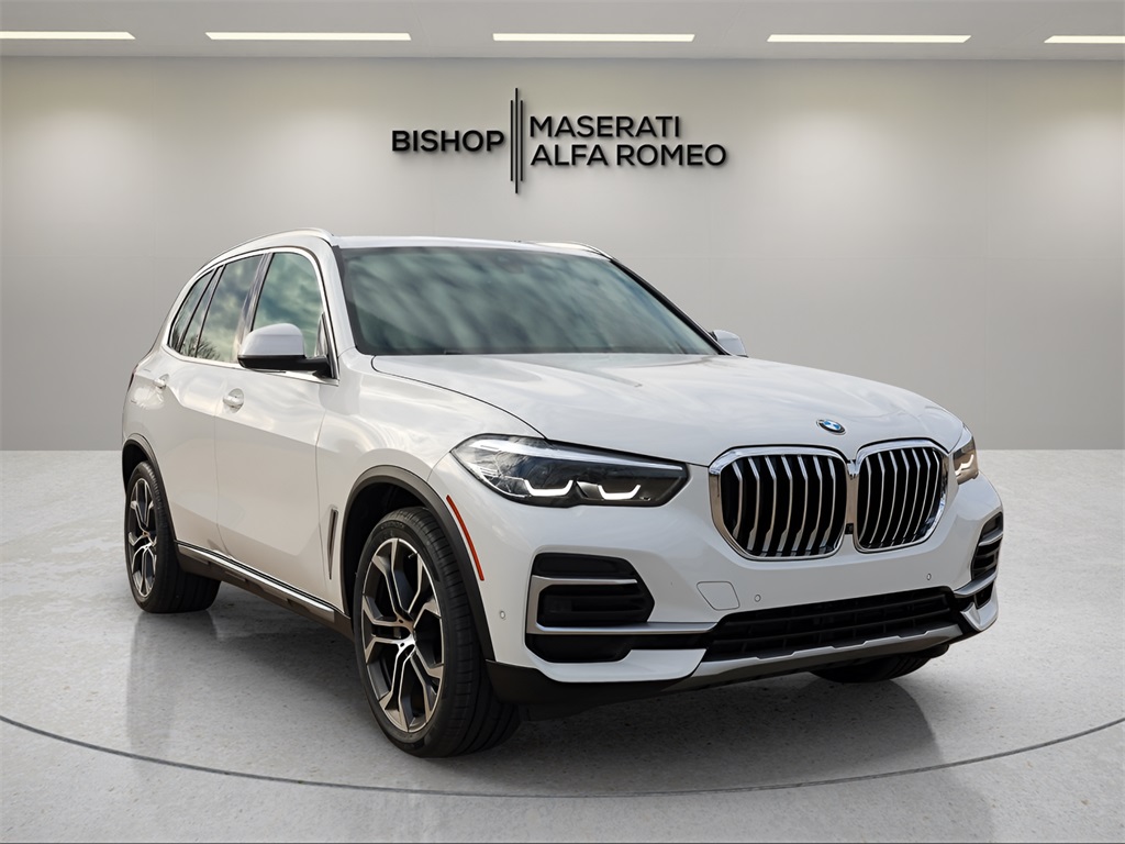 2023 BMW X5 40i's photo