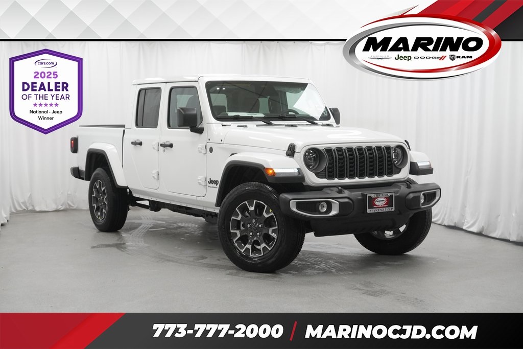 2026 Jeep Gladiator Sahara's photo