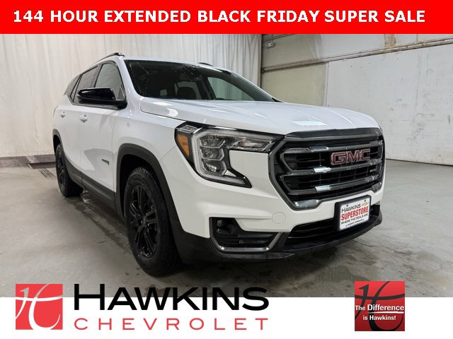 2024 GMC Terrain AT4's photo