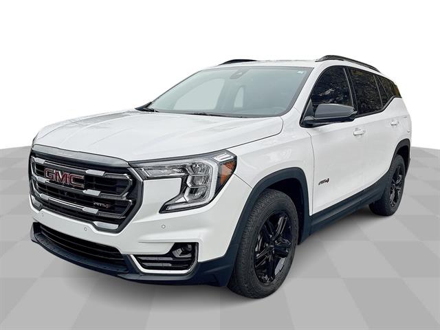 2022 GMC Terrain AT4's photo