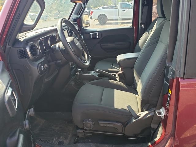 2021 Jeep Wrangler Willys Sport photo 9