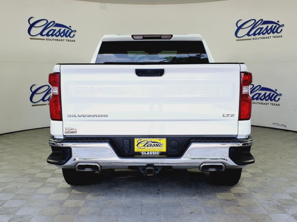 2024 Chevrolet Silverado 1500 LTZ photo 21