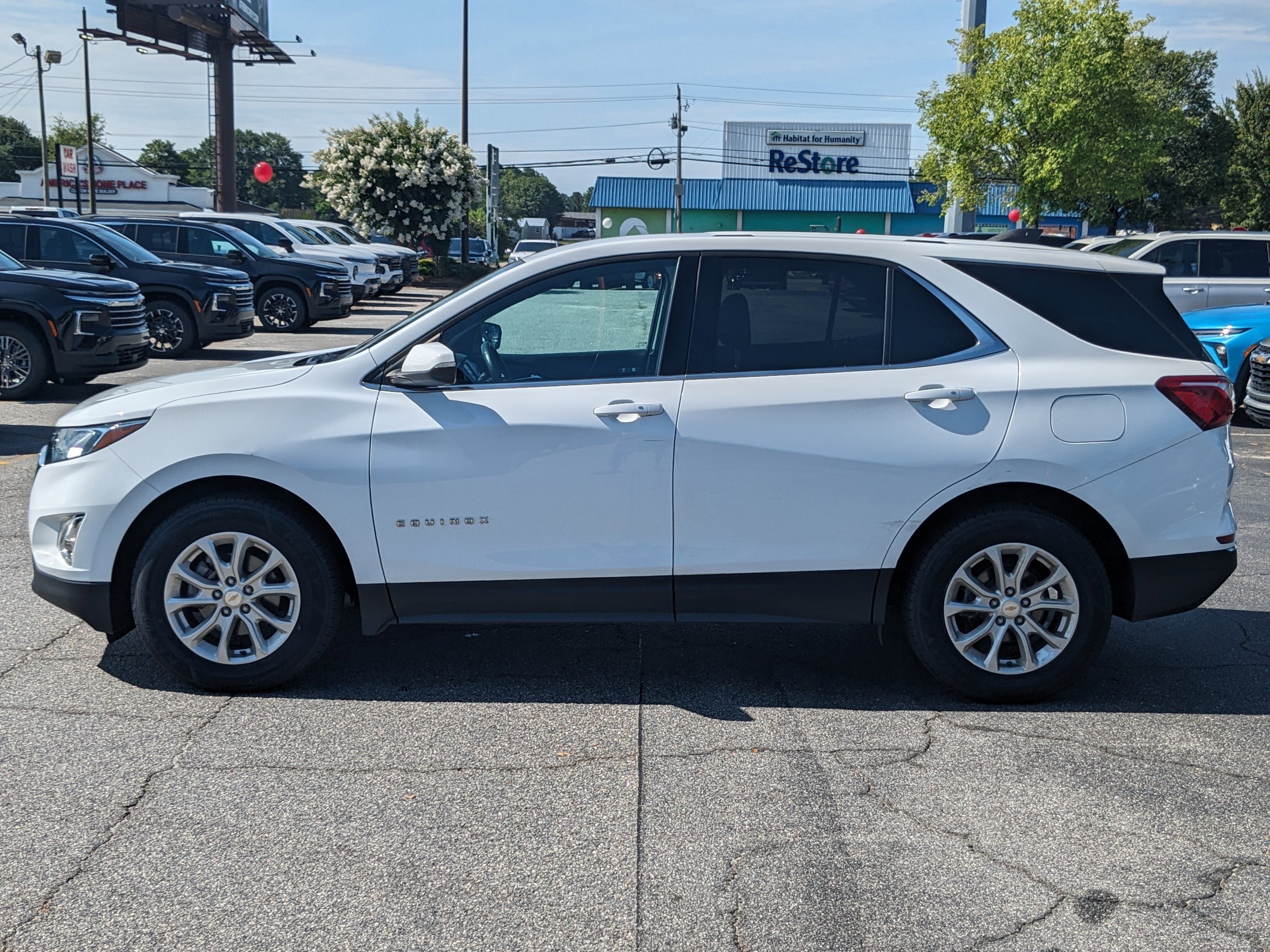 2019 Chevrolet Equinox LT photo 7