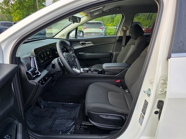 2023 Kia Sportage Hybrid LX photo 14