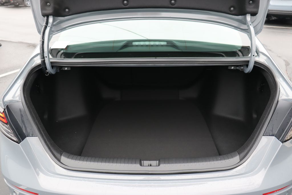 2025 Honda Accord Hybrid Touring photo 13