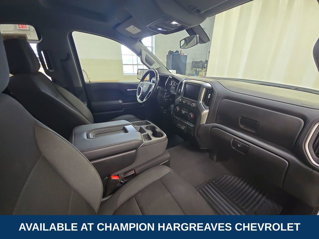 2022 Chevrolet Silverado 1500 LT photo 28