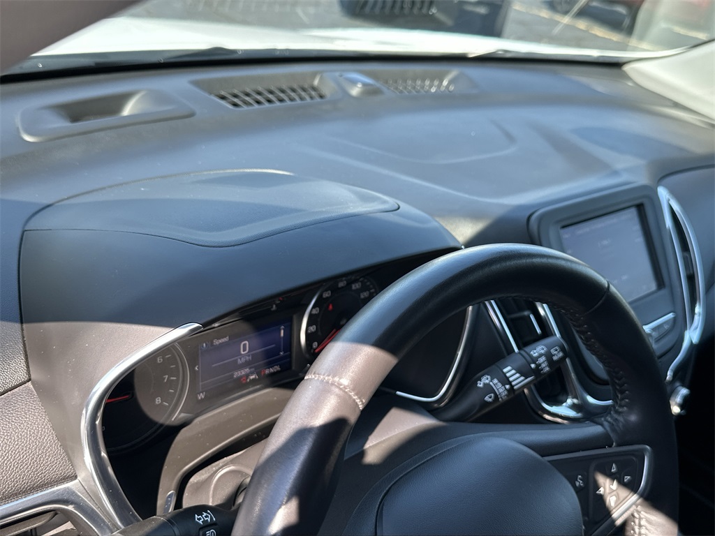 2022 CHEVROLET EQUINOX - Image 10