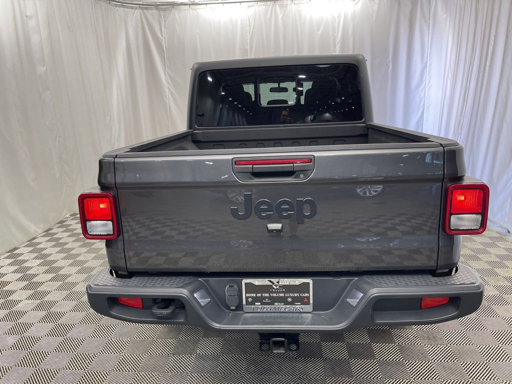 2023 Jeep Gladiator Sport photo 32
