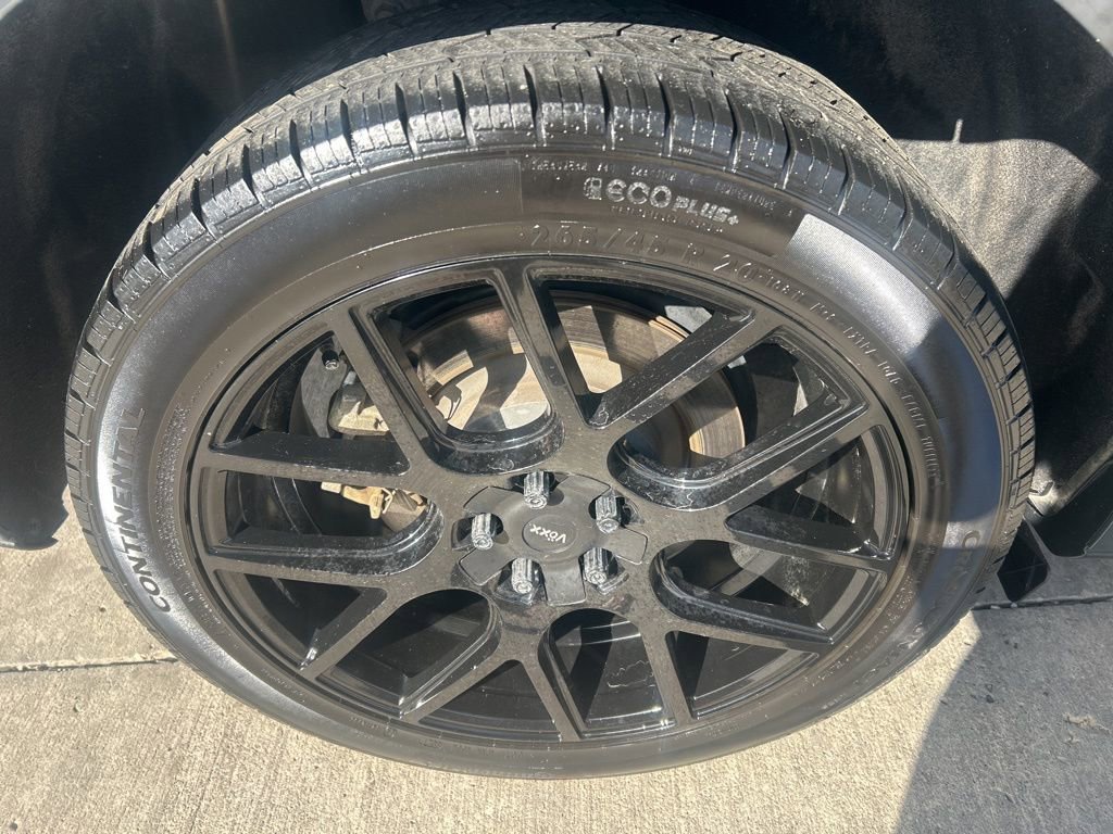 2021 Ford Edge ST photo 21