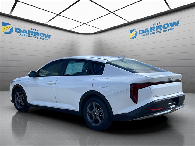 2025 Kia K4 LXS photo 3
