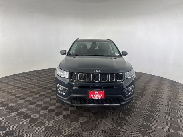 2018 Jeep Compass Limited photo 2