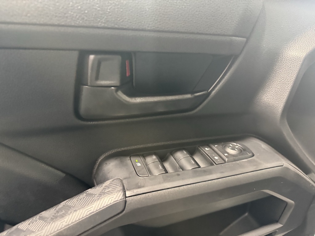 2025 Toyota Tacoma SR photo 20