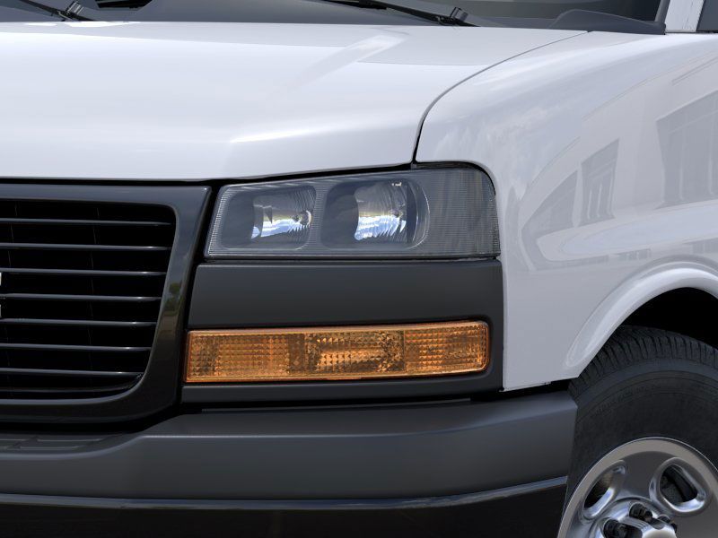 2025 Gmc Savana Cargo 2500 photo 8