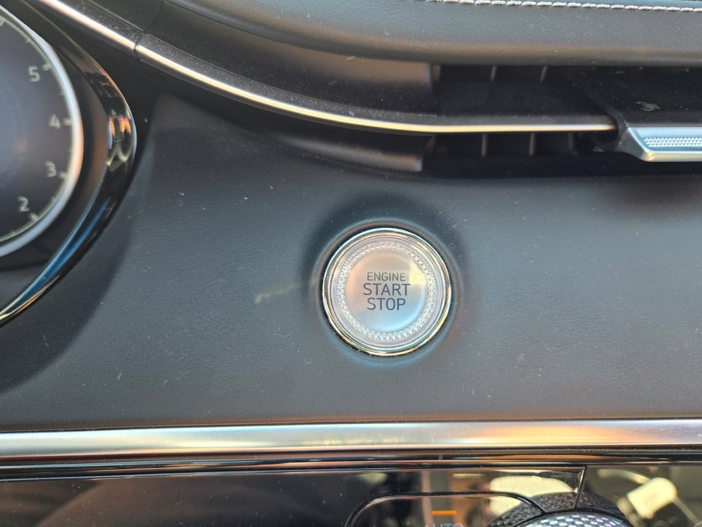 2022 Genesis GV70 2.5T Sport Prestige photo 22