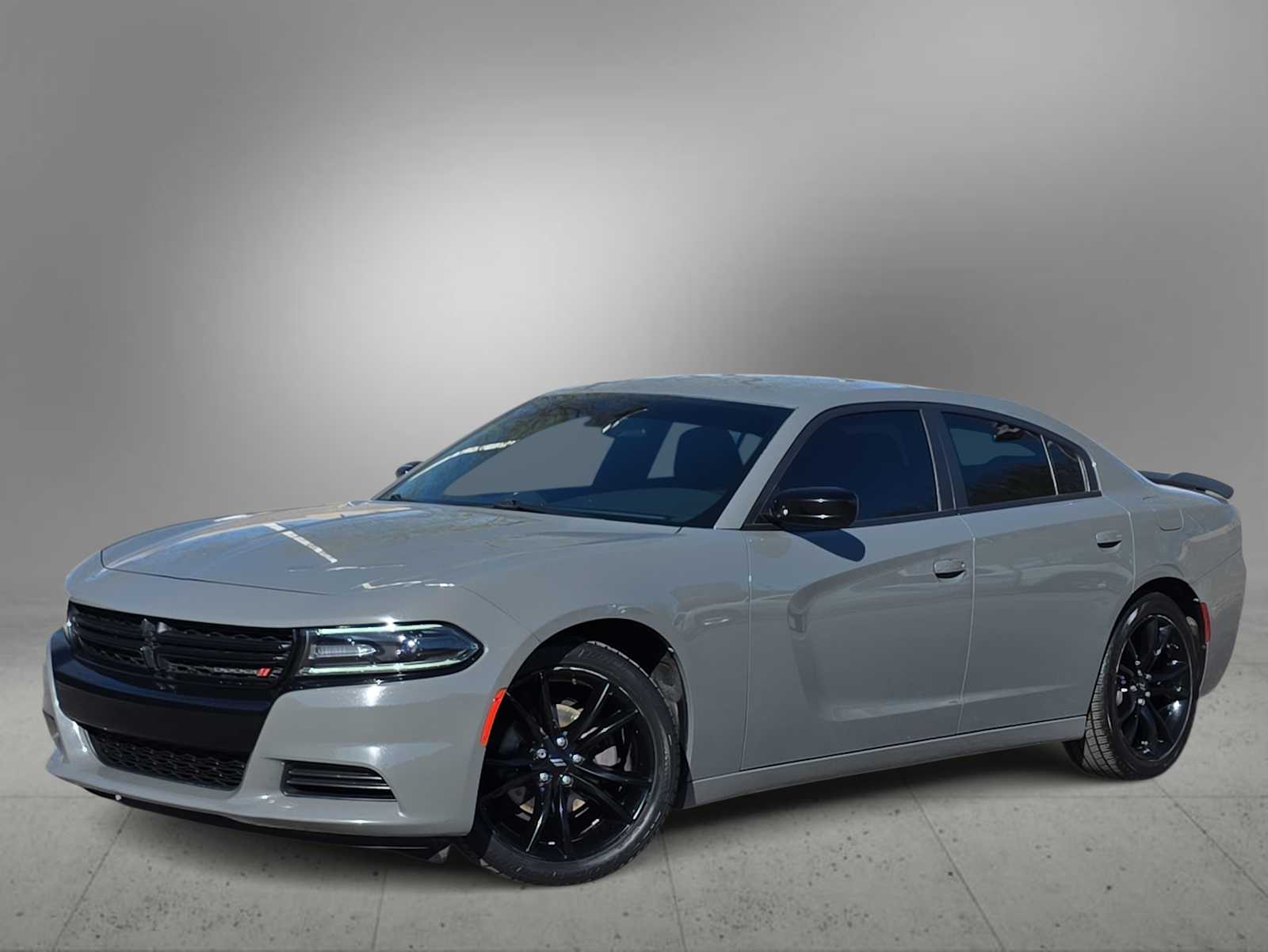 2018 Dodge Charger SXT's photo