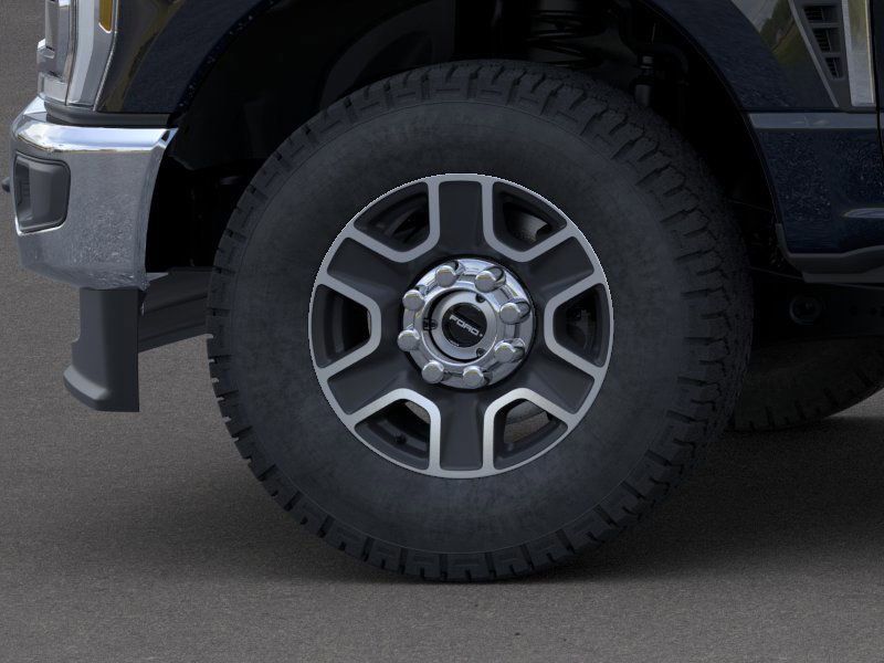 2025 Ford F-350 Lariat photo 18