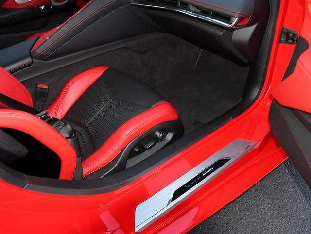 2020 Chevrolet Corvette Stingray 2LT photo 26