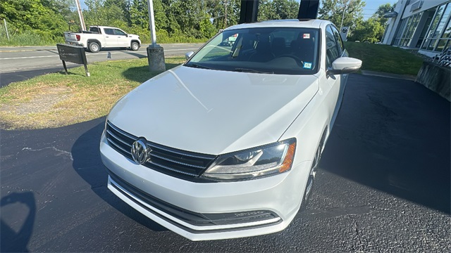 Used 2017 Volkswagen Jetta SE with VIN 3VWB67AJ6HM411562 for sale in Rensselaer, NY