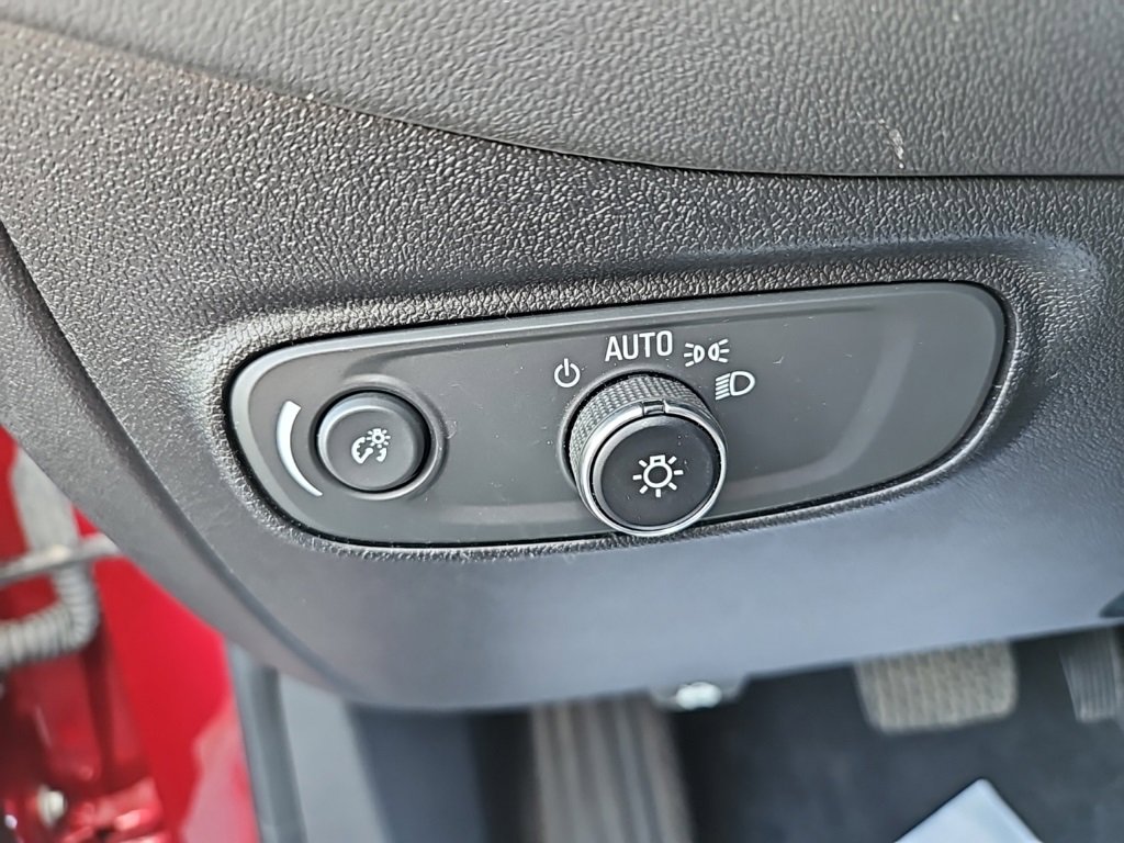 2019 Chevrolet Equinox LT photo 11