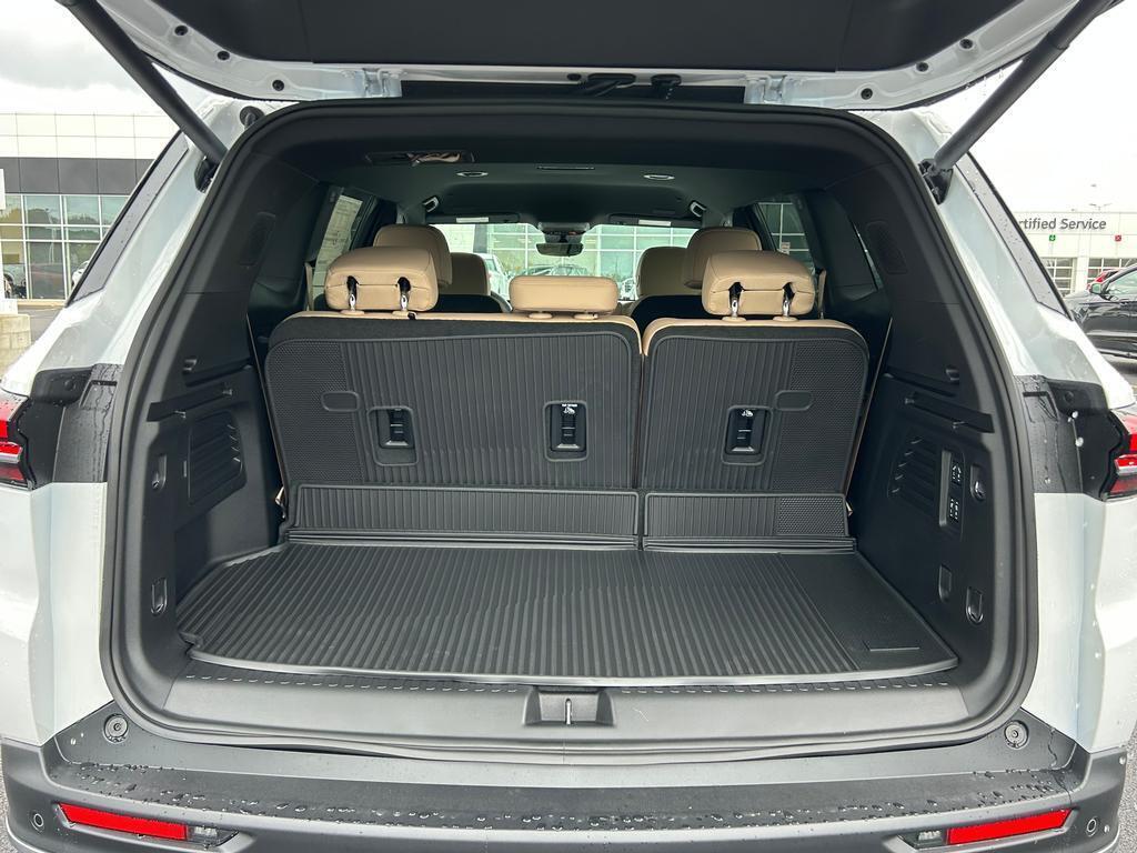 2026 Buick Enclave Preferred photo 12