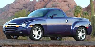 2004 Chevrolet SSR LS's photo