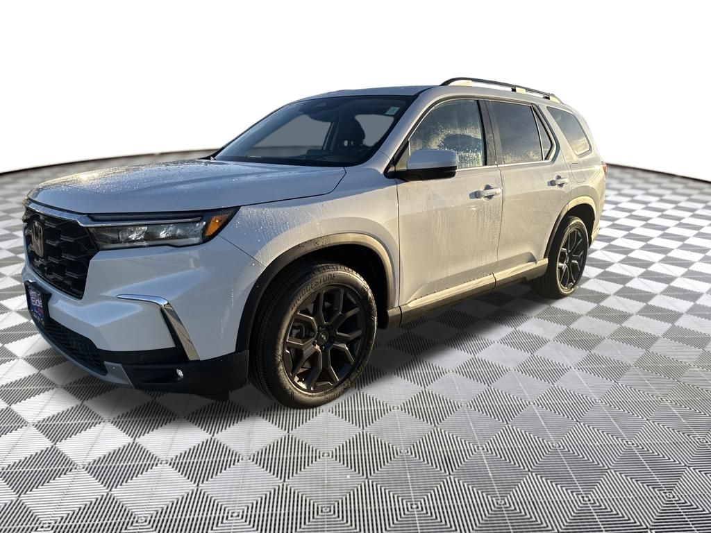 2025 Honda Pilot Touring's photo