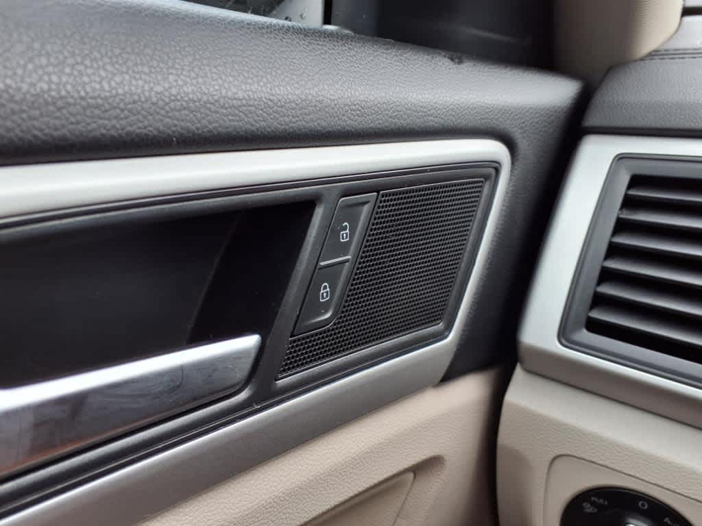 2021 Volkswagen Atlas V6 SE Technology photo 13