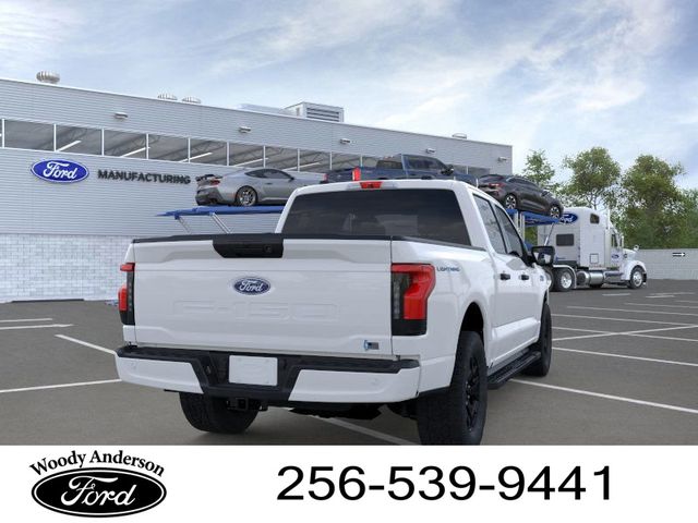 2025 Ford F-150 Lightning XLT photo 4