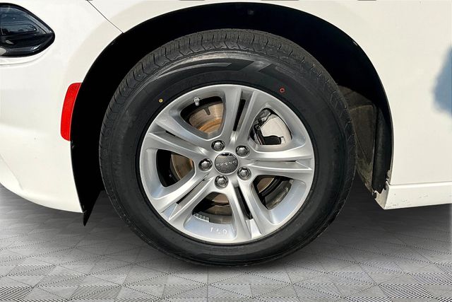 2022 Dodge Charger SXT photo 19