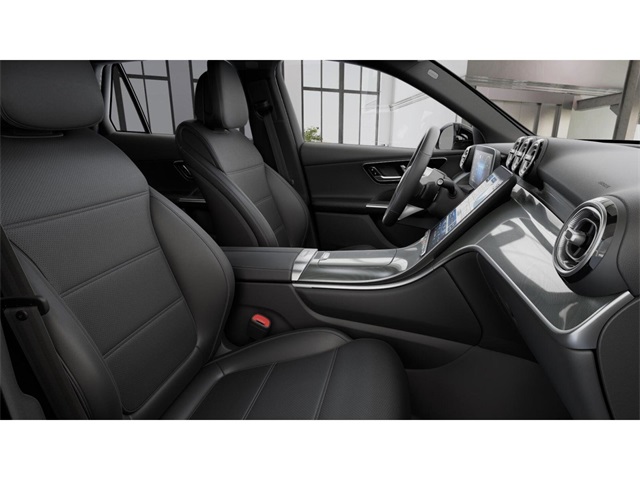 2026 Mercedes Benz GLC 300 4MATIC photo 4