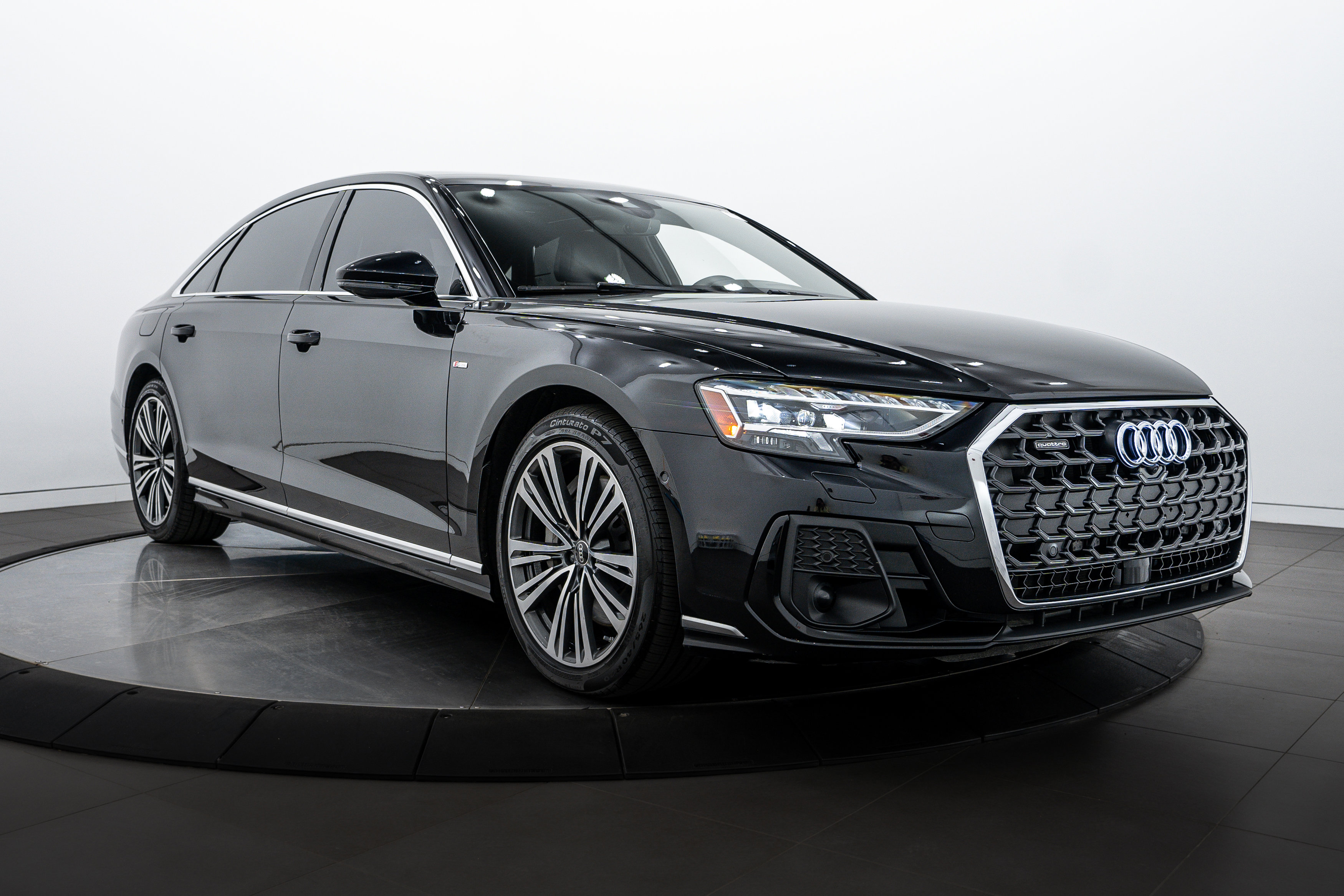 2024 Audi A8 L Quattro photo 2