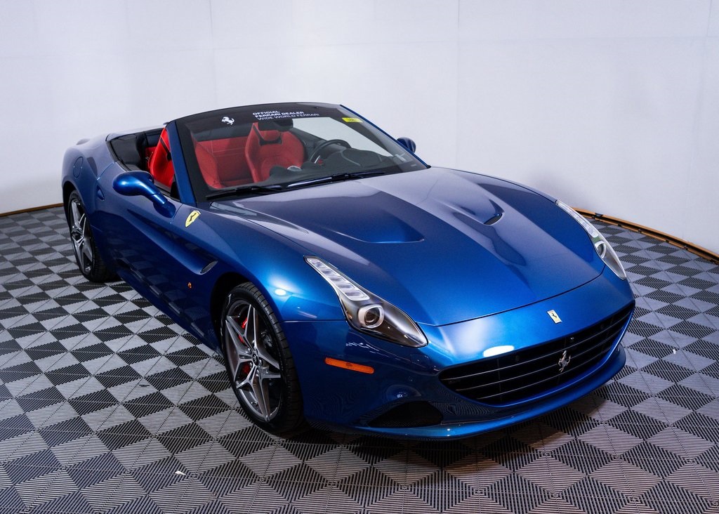 Certified Used 2017 Blu Abu Dhabi Metallic Ferrari T image 19