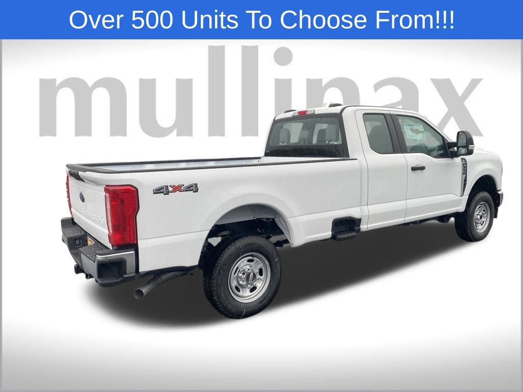 2026 Ford F-350 photo 3