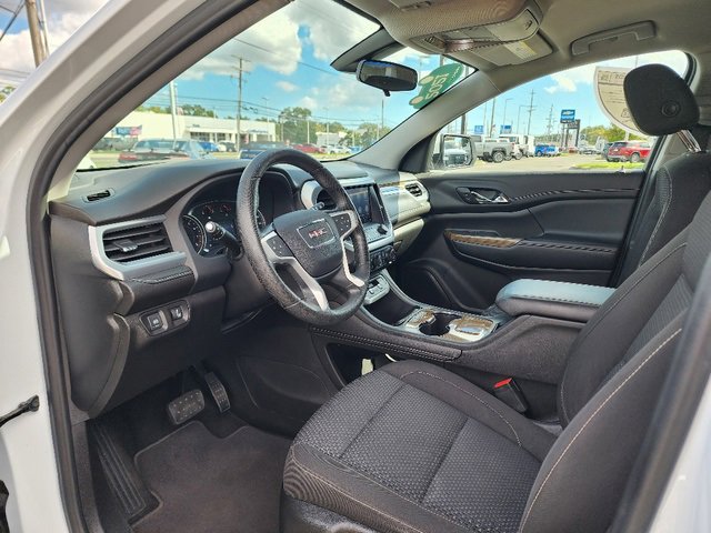 2021 Gmc Acadia SLE photo 26