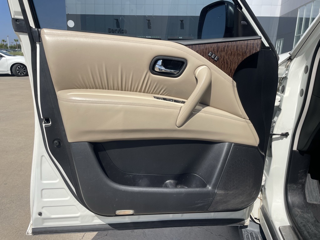 2018 Nissan Armada Platinum photo 13